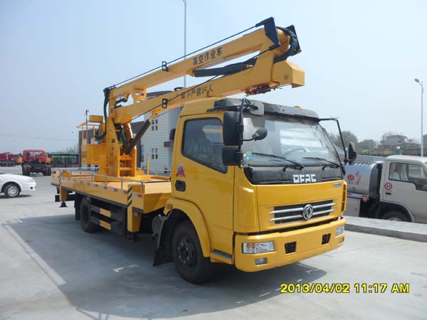 東風(fēng)多利卡18米高空作業(yè)車 