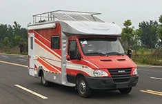 依維柯餐車(chē)
